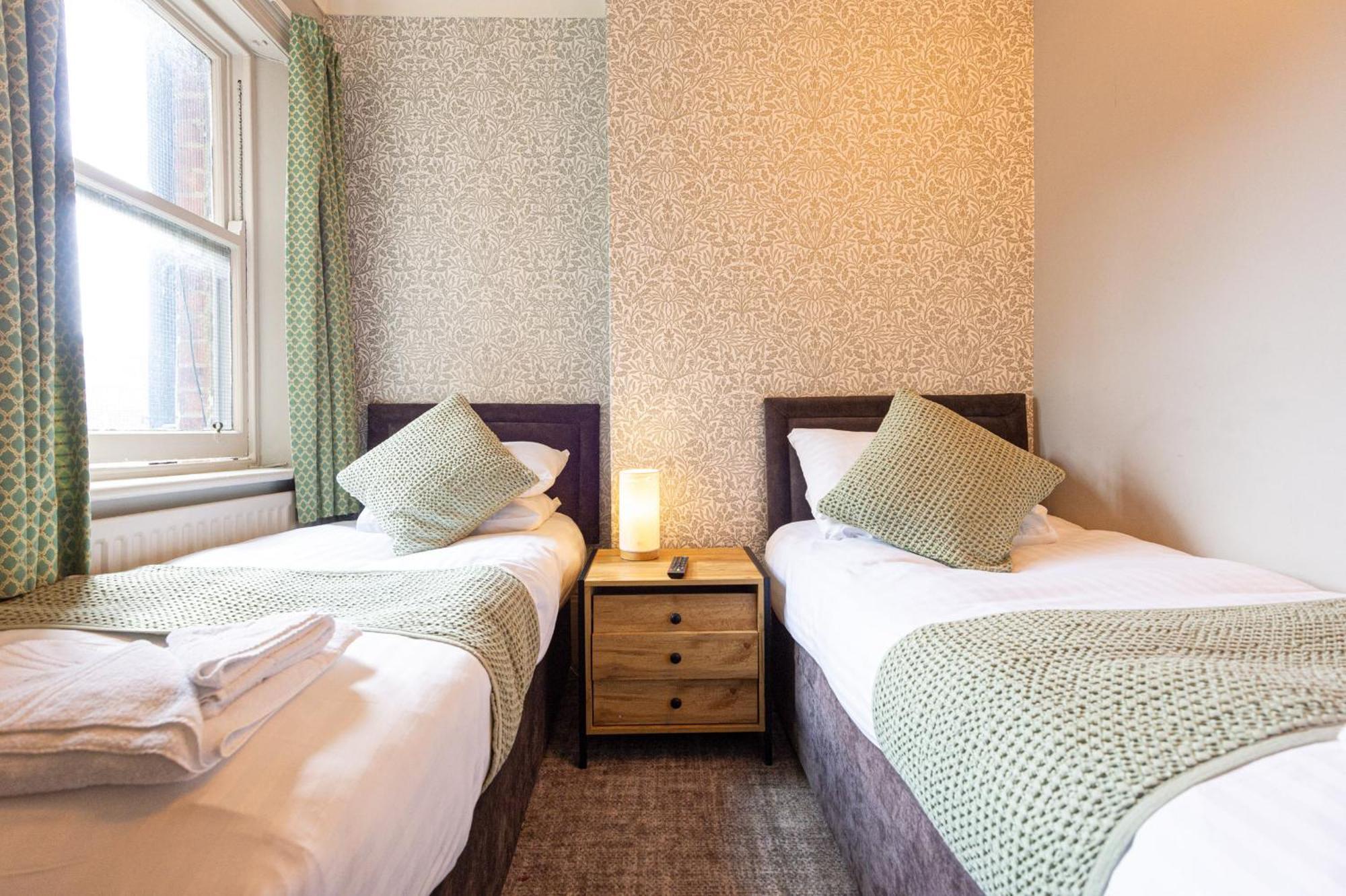 Fox Inn Guisborough Buitenkant foto